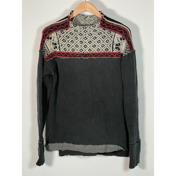 Free People Snow Bunny Mock Neck Pullover Gray, White, Red Sweater Women's Sm - Picture 11 of 12
